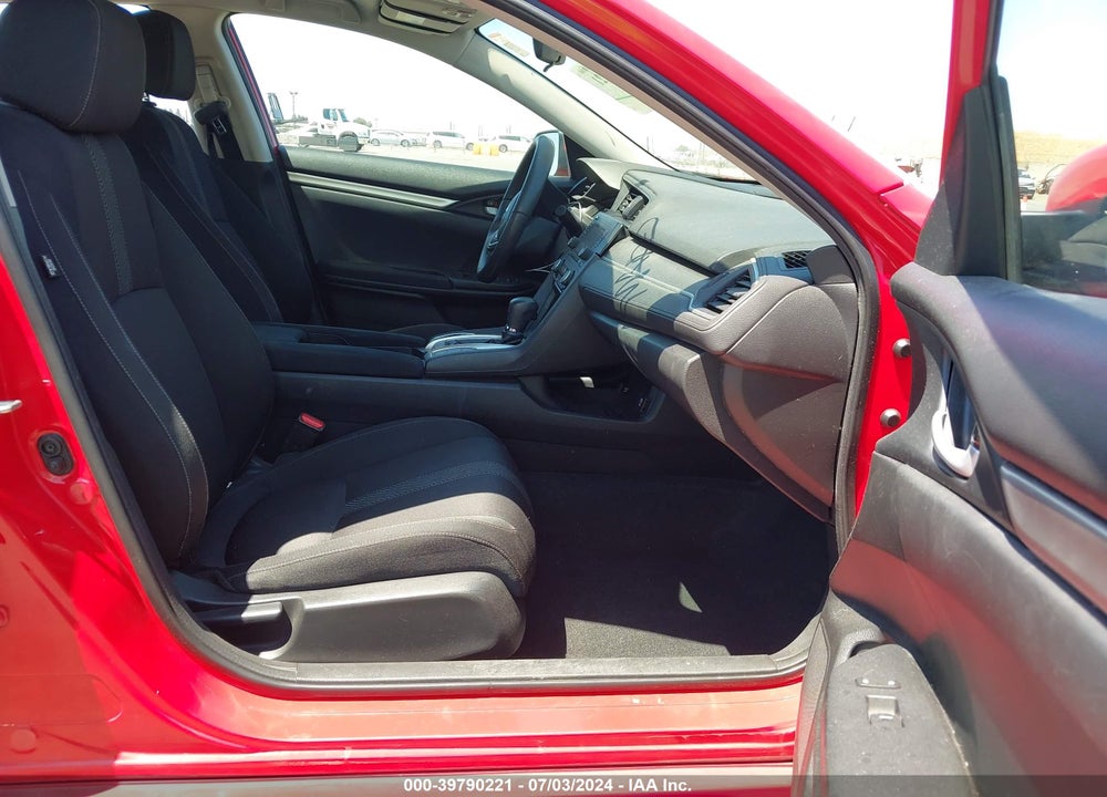 2018 HONDA CIVIC LX VIN: 2HGFC2F50JH570725