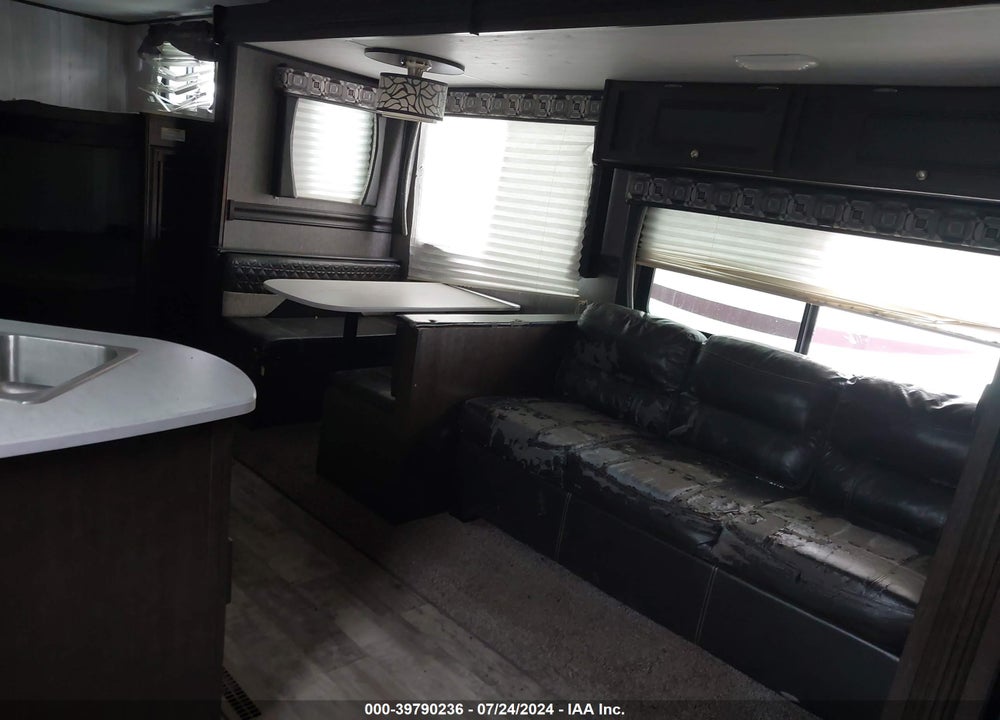 2019 HEAR PIONEER VIN: 5SFPB3228KE410802
