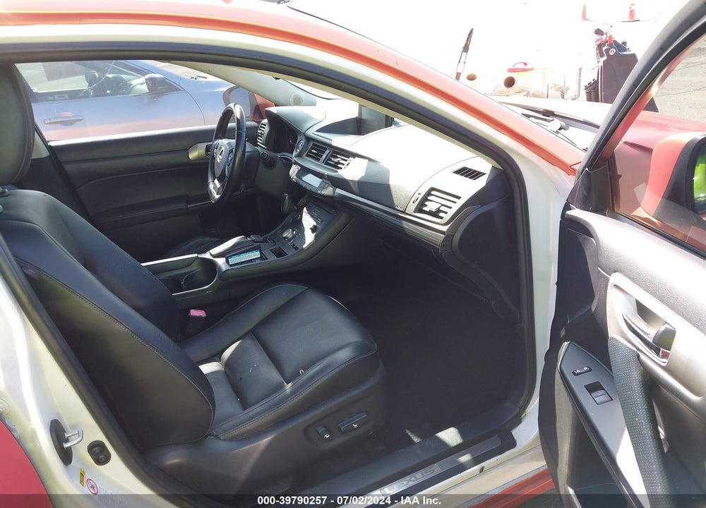 2015 LEXUS CT 200H VIN: JTHKD5BH8F2224576