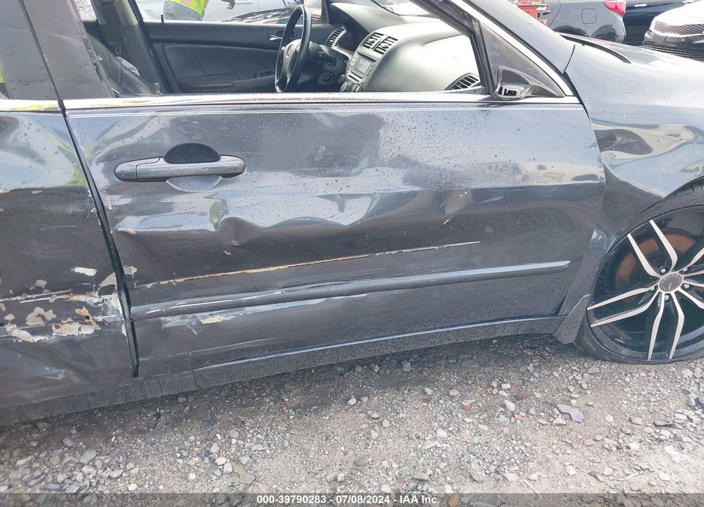2004 HONDA ACCORD VIN: 1HGCM55804A133579
