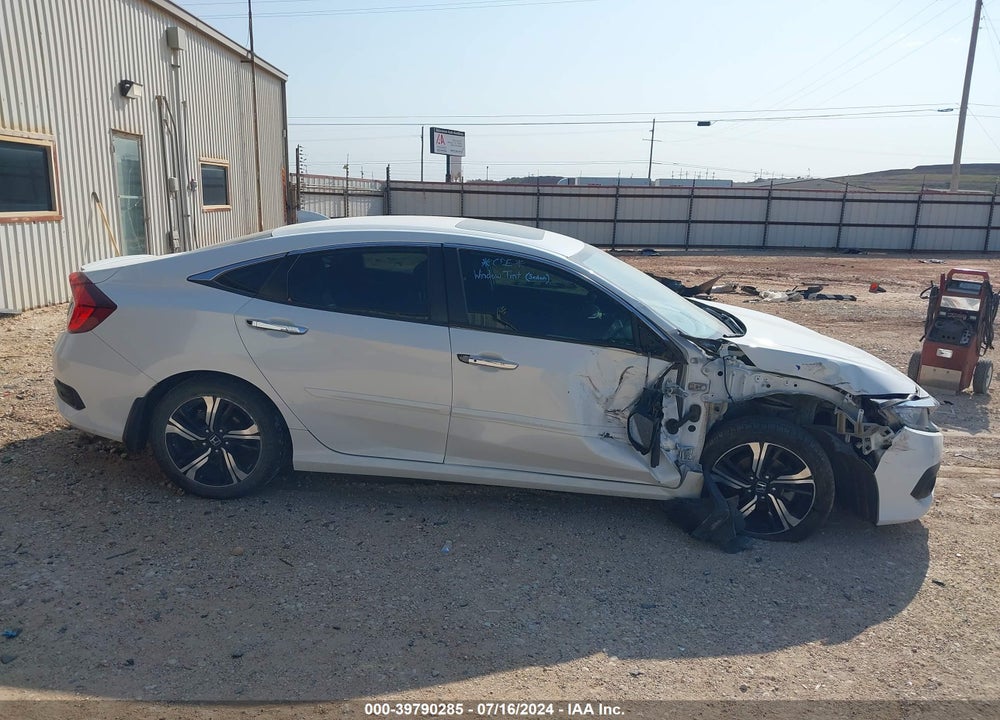 2018 HONDA CIVIC TOURING VIN: JHMFC1F94JX040120