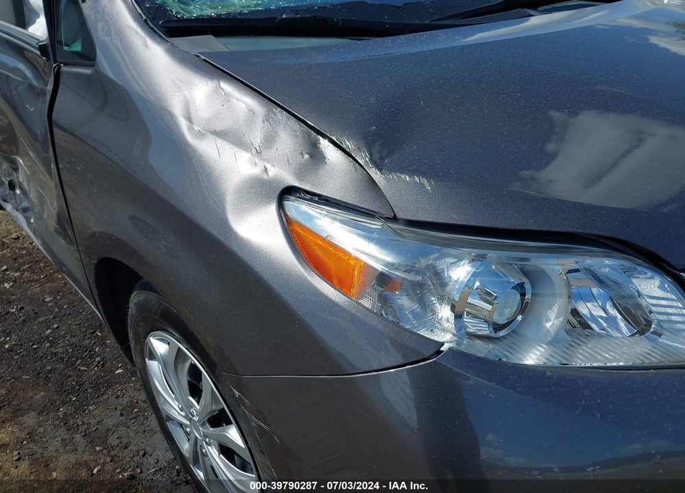 2015 TOYOTA SIENNA VIN: 5TDYK3DCXFS574226