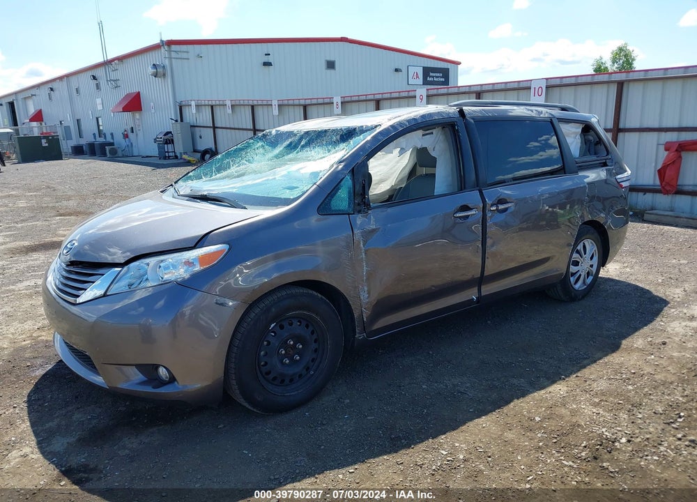 2015 TOYOTA SIENNA VIN: 5TDYK3DCXFS574226