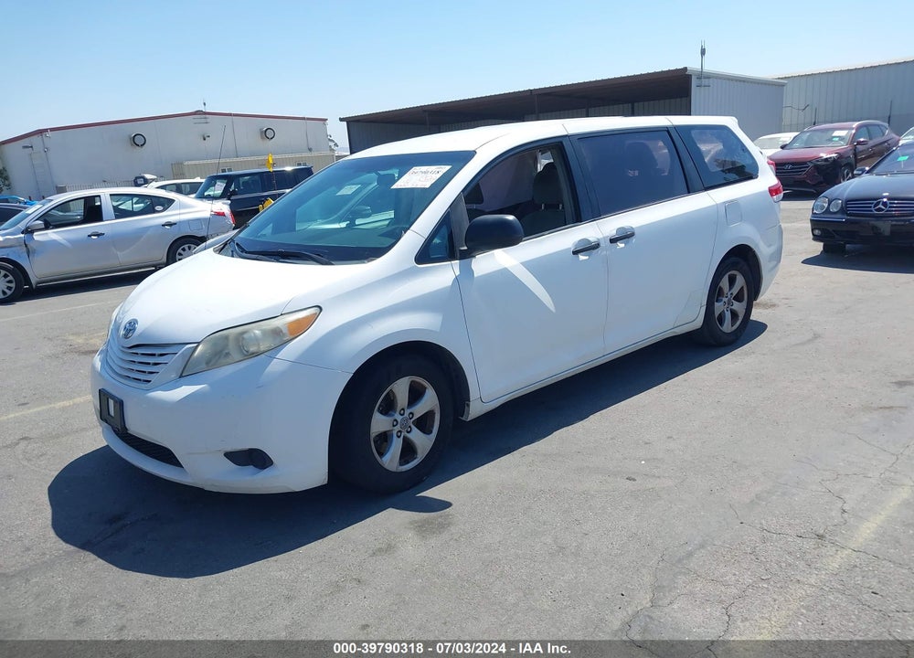 2011 TOYOTA SIENNA BASE V6 VIN: 5TDZK3DC7BS018860