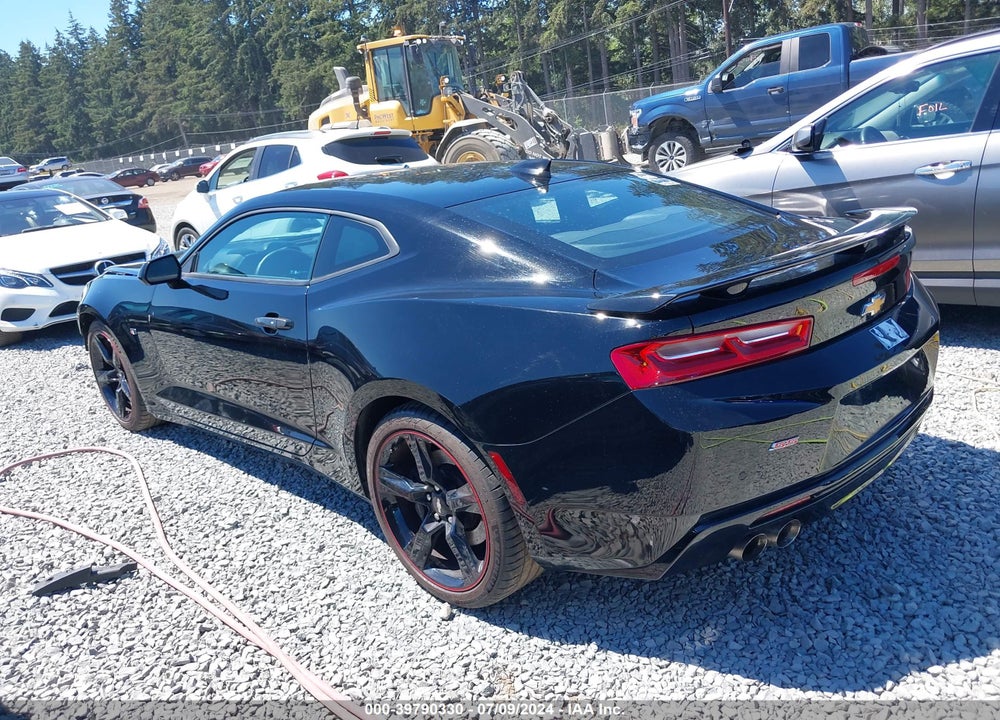 2016 CHEVROLET CAMARO 2SS VIN: 1G1FH1R76G0155051