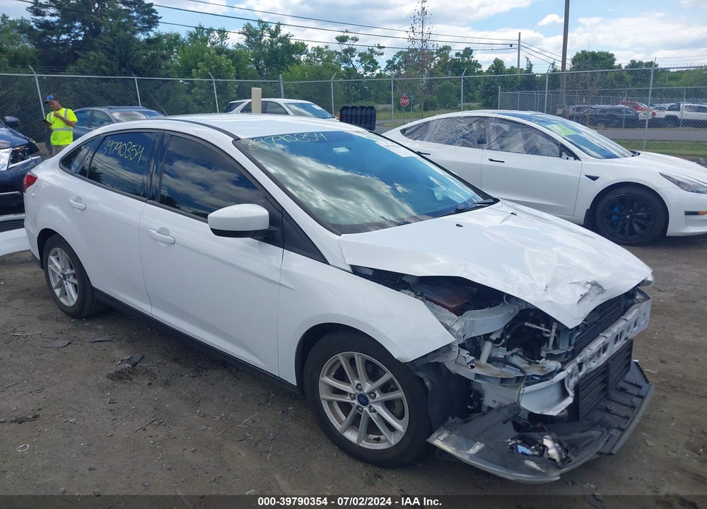 2018 FORD FOCUS SE VIN: 1FADP3F27JL309008
