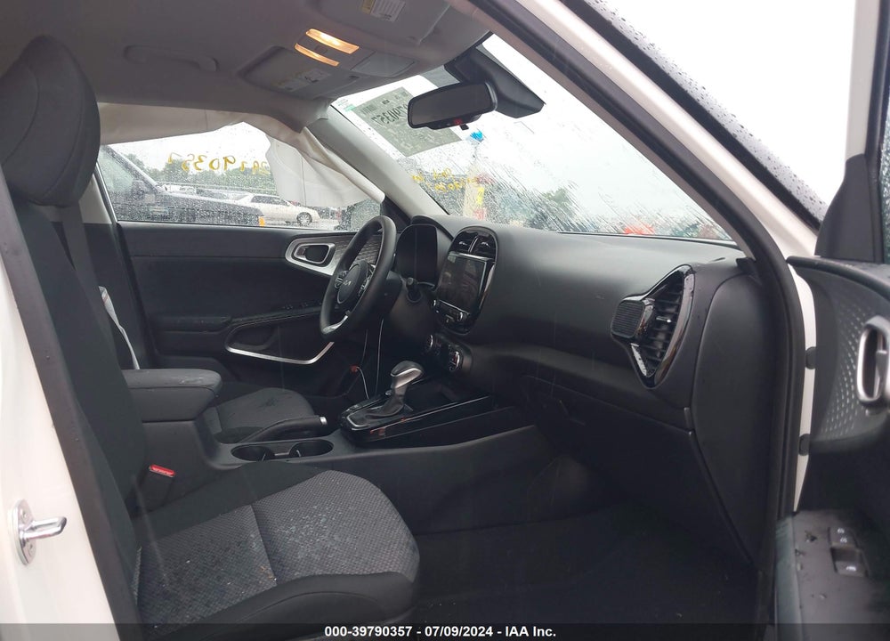 2023 KIA SOUL !/+/S VIN: KNDJ23AU8P7213488