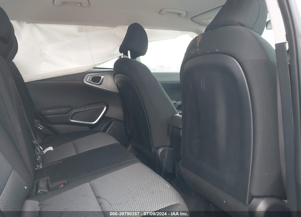 2023 KIA SOUL !/+/S VIN: KNDJ23AU8P7213488