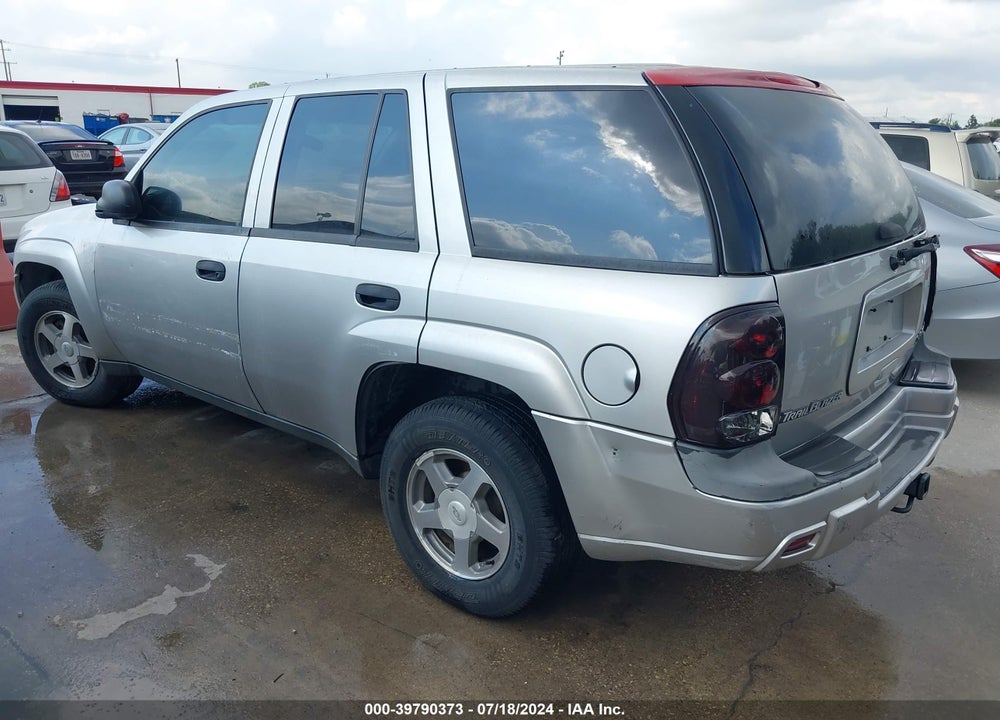2004 CHEVROLET TRAILBLAZER LS VIN: 1GNDS13S642105562