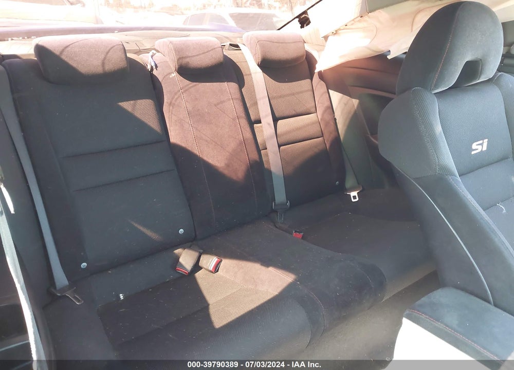 2010 HONDA CIVIC SI VIN: 2HGFG2A54AH700422