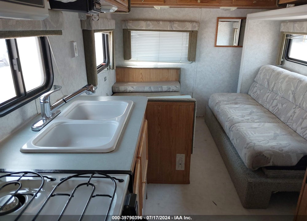 2001 TRAILER WANDERLITE VIN: 4XTFG21271C227833