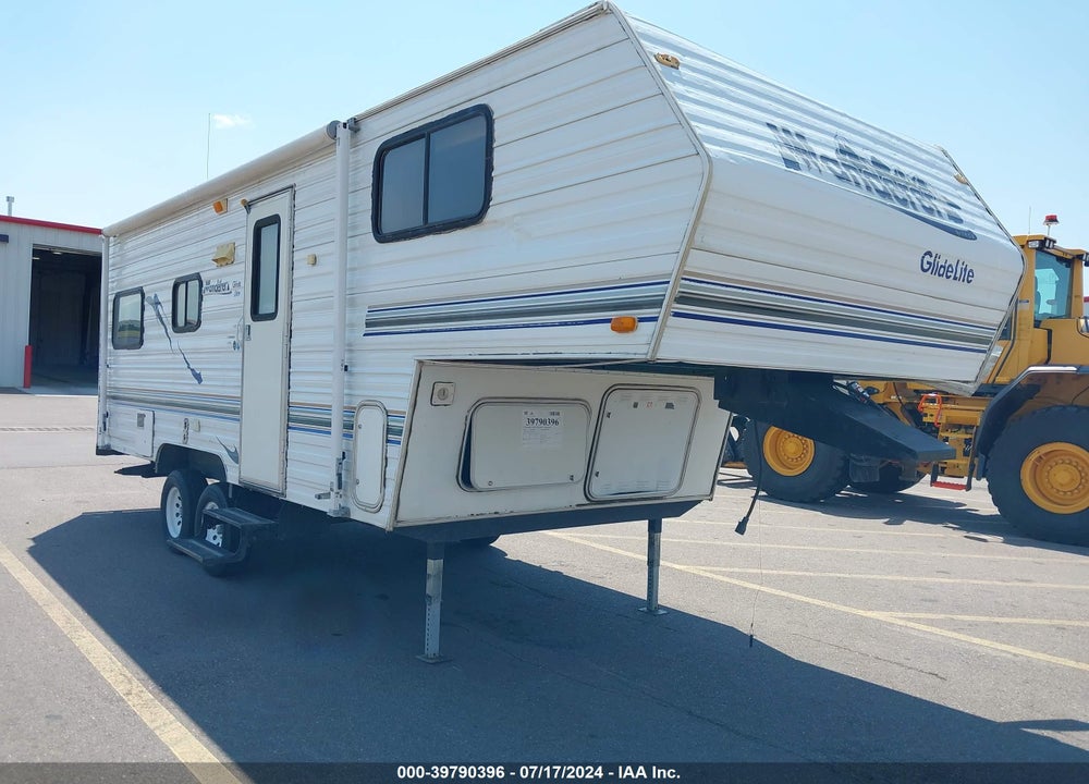 2001 TRAILER WANDERLITE VIN: 4XTFG21271C227833