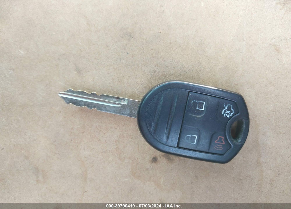 2012 FORD FUSION SE VIN: 3FAHP0HA7CR253256
