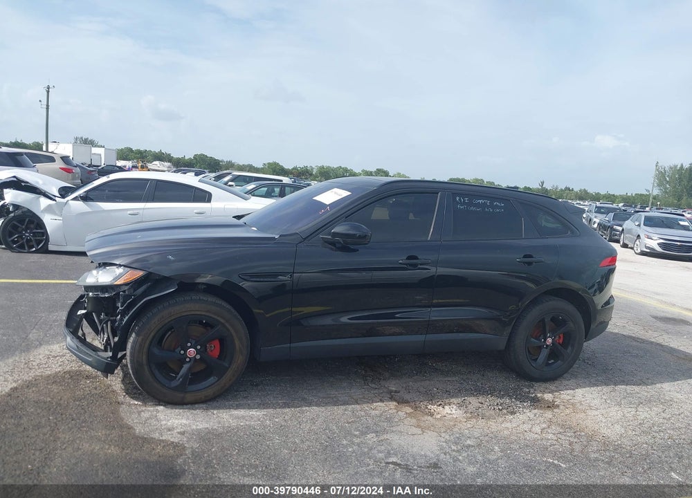 2018 JAGUAR F-PACE 25T PREMIUM VIN: SADCJ2FX7JA274614