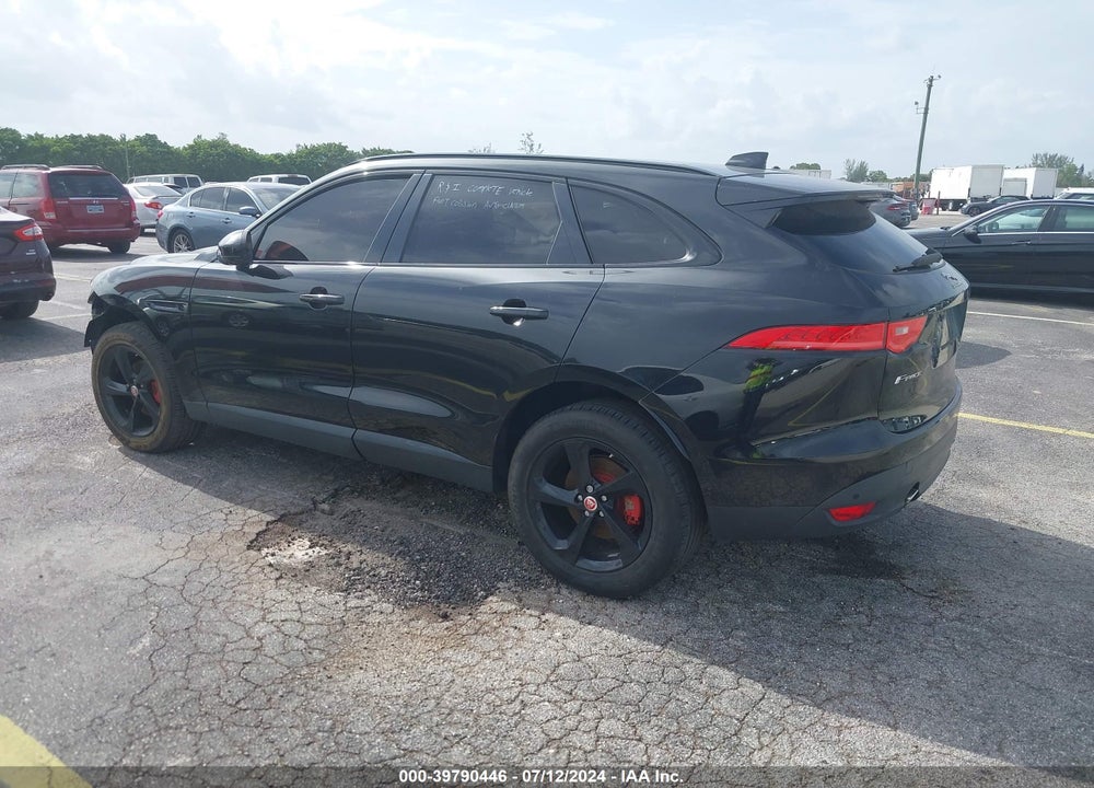 2018 JAGUAR F-PACE 25T PREMIUM VIN: SADCJ2FX7JA274614