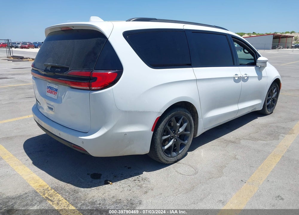 2021 CHRYSLER PACIFICA TOURING L VIN: 2C4RC1BG4MR540011