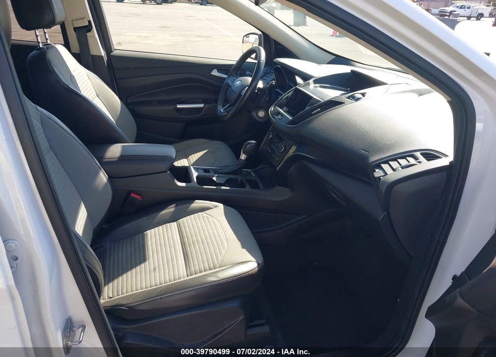 2017 FORD ESCAPE SE VIN: 1FMCU0G94HUE16798
