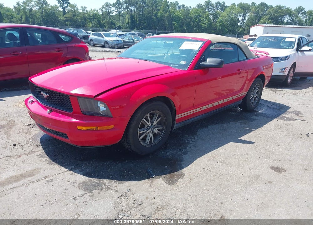 2005 FORD MUSTANG VIN: 1ZVFT84N555254896