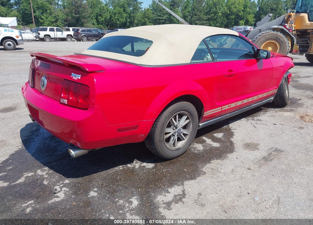 2005 FORD MUSTANG VIN: 1ZVFT84N555254896