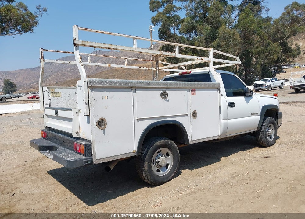 2005 CHEVROLET SILVERADO 2500HD VIN: 1GBHC24U35E290607