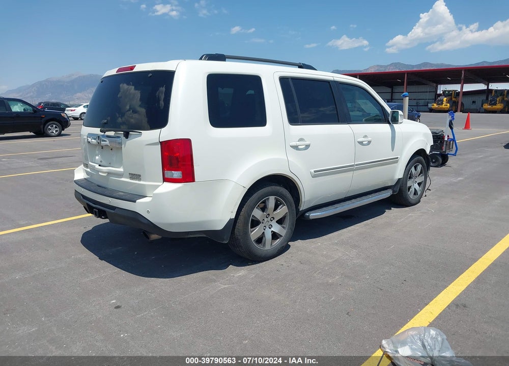 2014 HONDA PILOT TOURING VIN: 5FNYF4H95EB021298