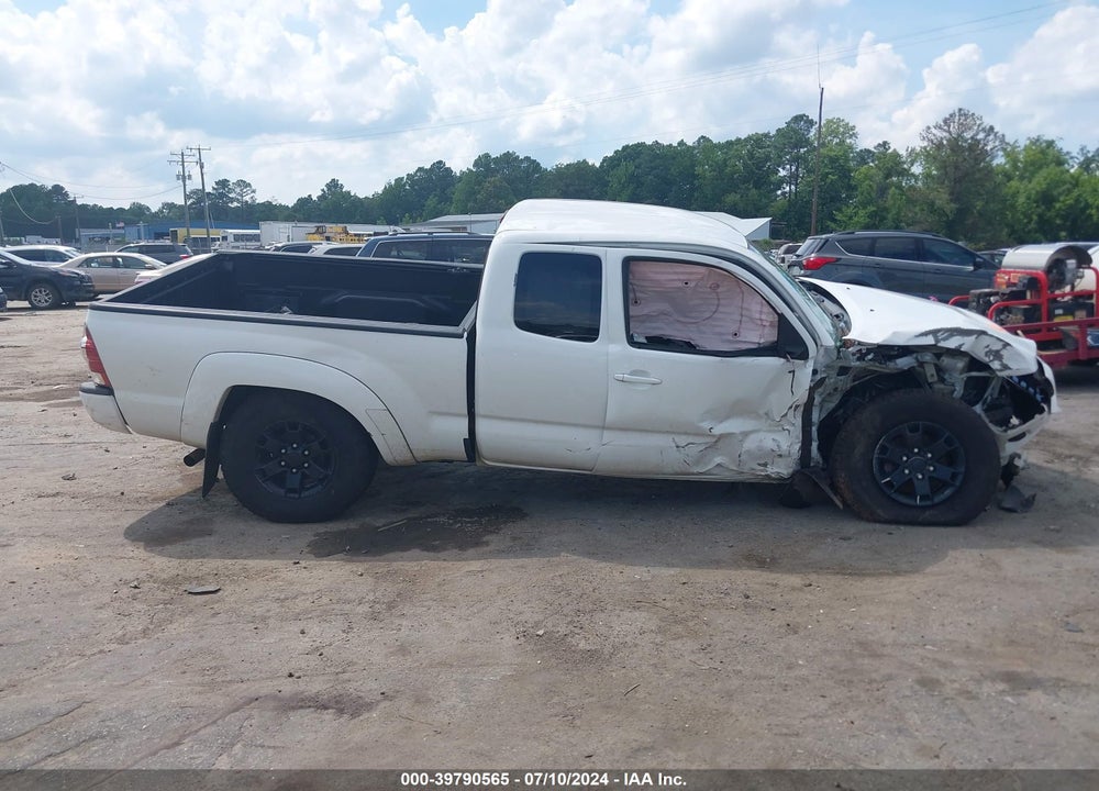 2015 TOYOTA TACOMA VIN: 5TFUX4EN5FX039112