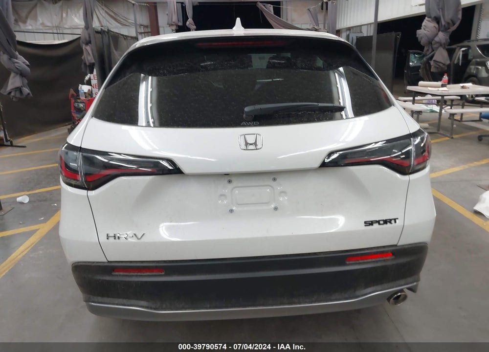 2024 HONDA HR-V VIN: 3CZRZ2H51RM745935