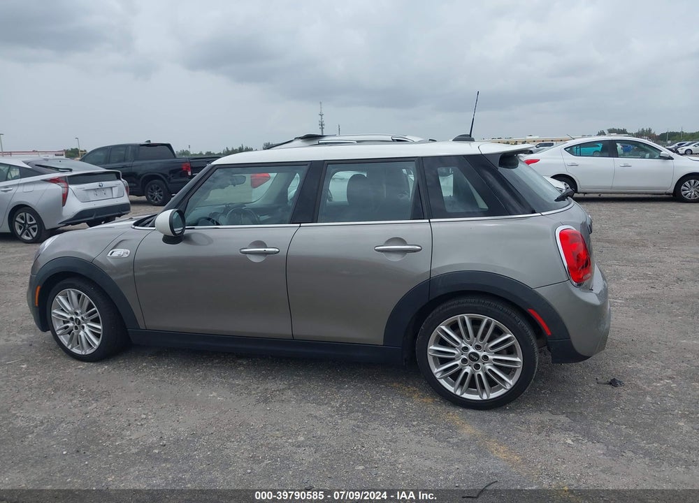 2019 MINI HARDTOP COOPER S VIN: WMWXU3C56K2H88074