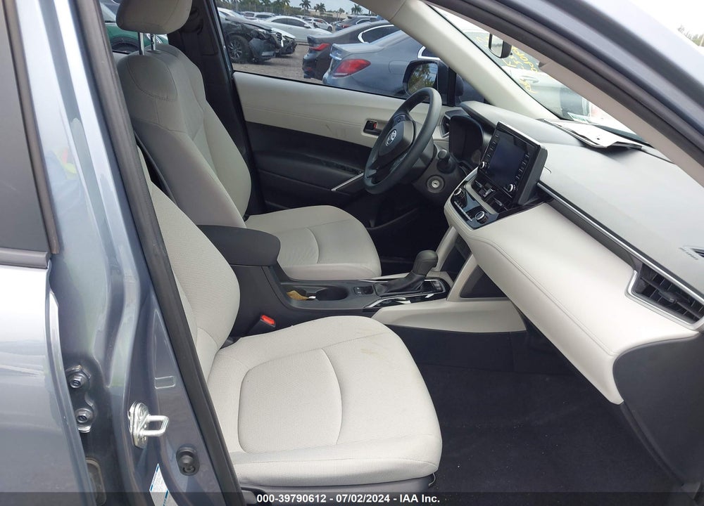 2022 TOYOTA COROLLA CROSS L VIN: 7MUAAABG5NV016853