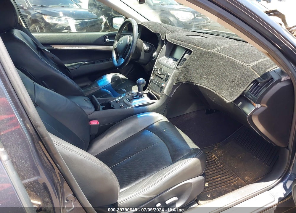 2011 INFINITI G37 JOURNEY VIN: JN1CV6AP5BM304520