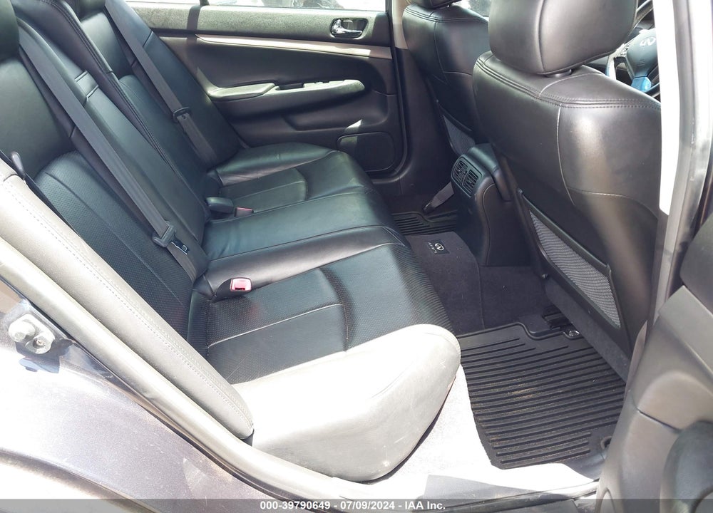 2011 INFINITI G37 JOURNEY VIN: JN1CV6AP5BM304520