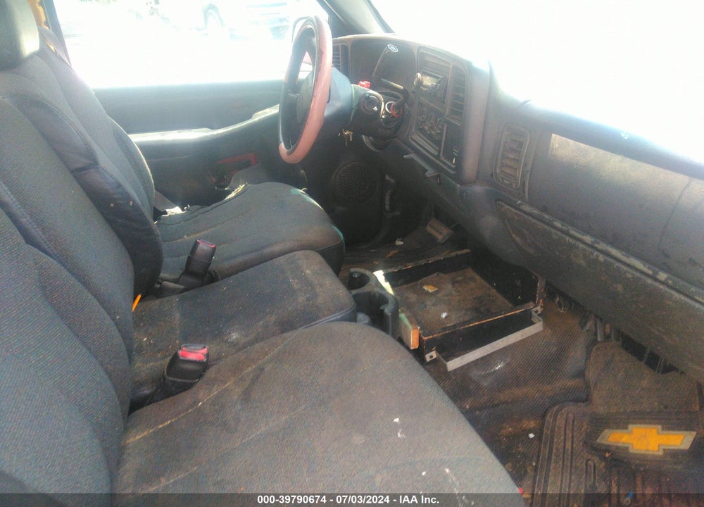 2001 CHEVROLET SILVERADO 1500 VIN: 1GCEC14W11Z243511