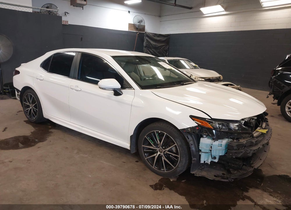 2022 TOYOTA CAMRY SE AWD VIN: 4T1G11BK8NU049295