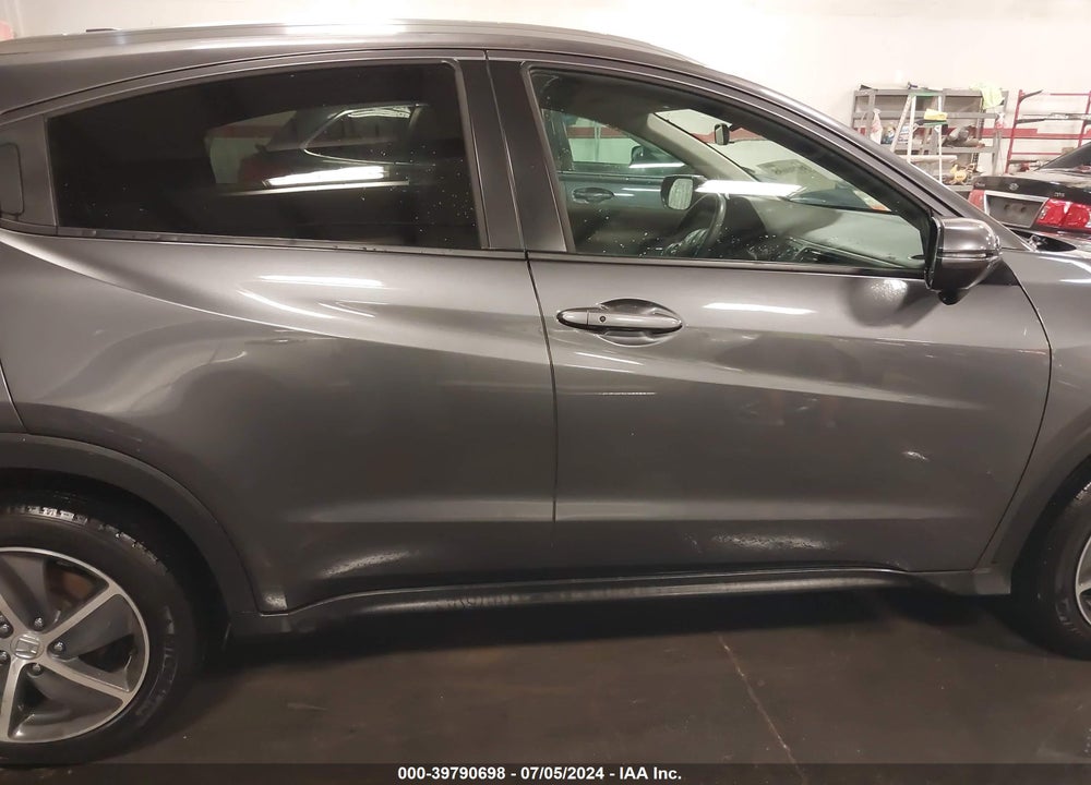 2022 HONDA HR-V AWD EX VIN: 3CZRU6H51NM746325