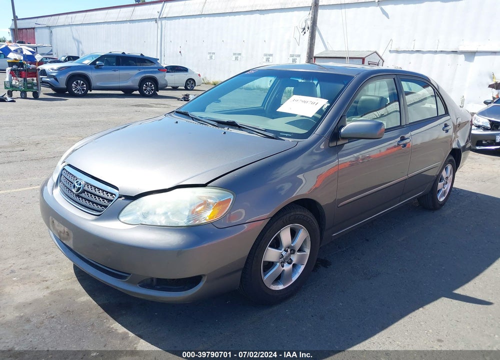 2005 TOYOTA COROLLA LE VIN: 1NXBR32E05Z448940