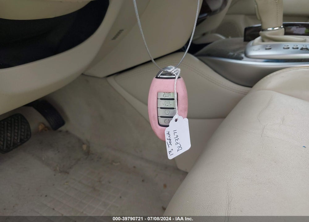 2013 INFINITI JX35 VIN: 5N1AL0MN2DC329350