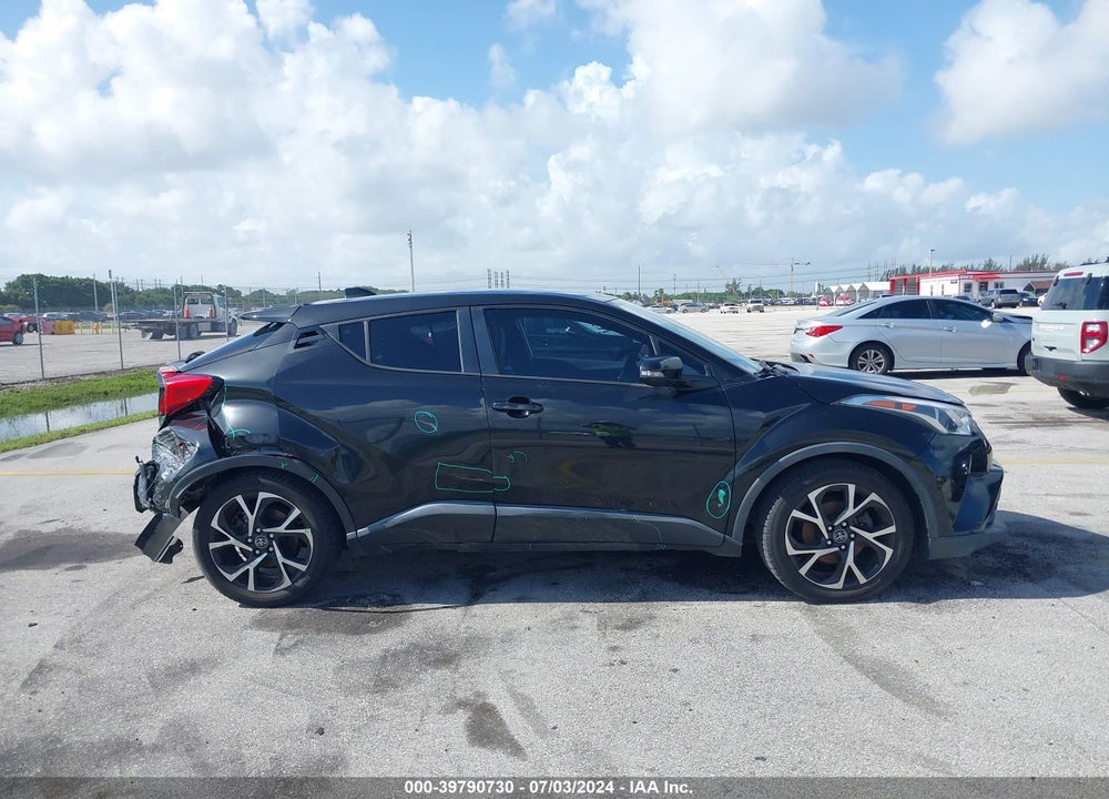 2019 TOYOTA C-HR XLE VIN: NMTKHMBX4KR074961