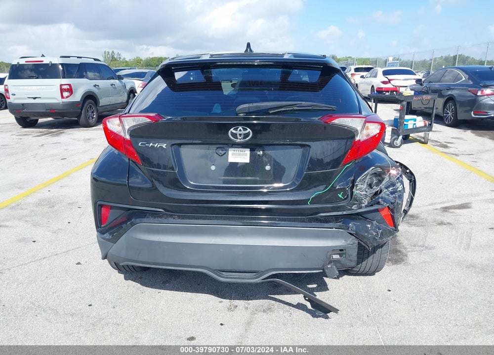 2019 TOYOTA C-HR XLE VIN: NMTKHMBX4KR074961