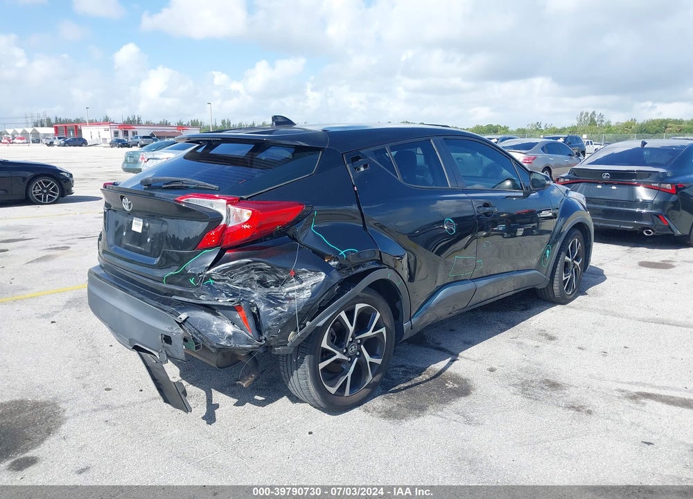 2019 TOYOTA C-HR XLE VIN: NMTKHMBX4KR074961