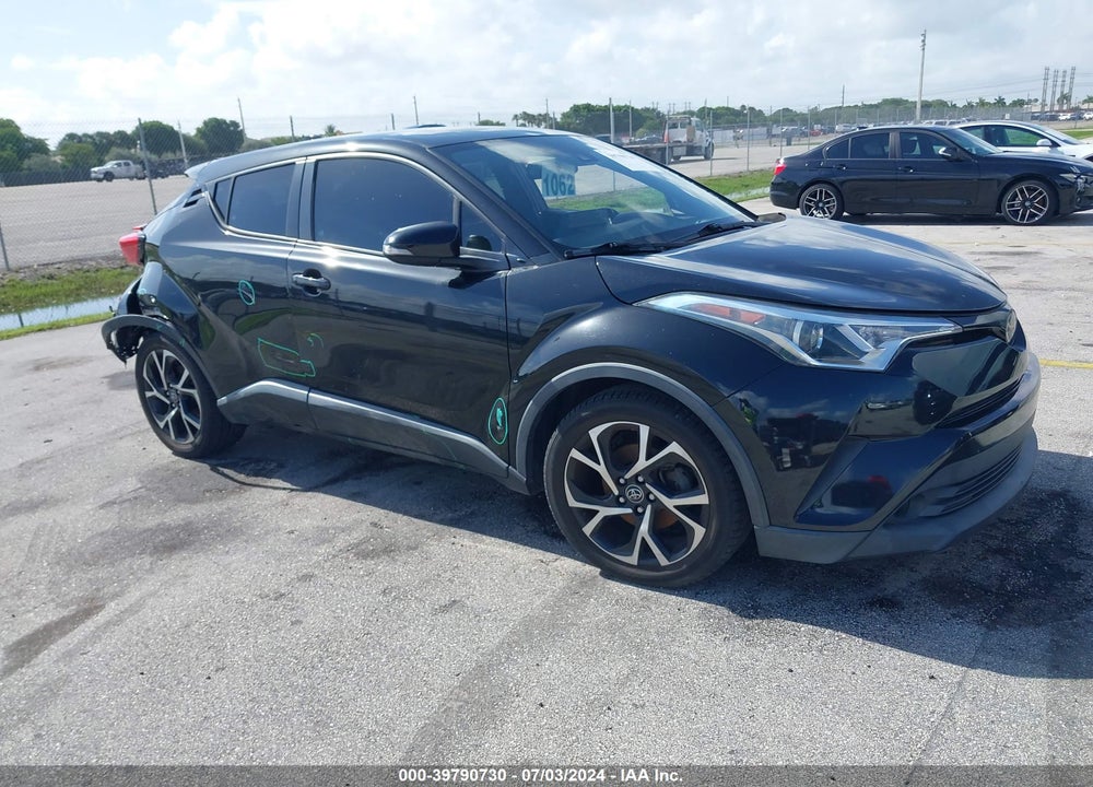 2019 TOYOTA C-HR XLE VIN: NMTKHMBX4KR074961