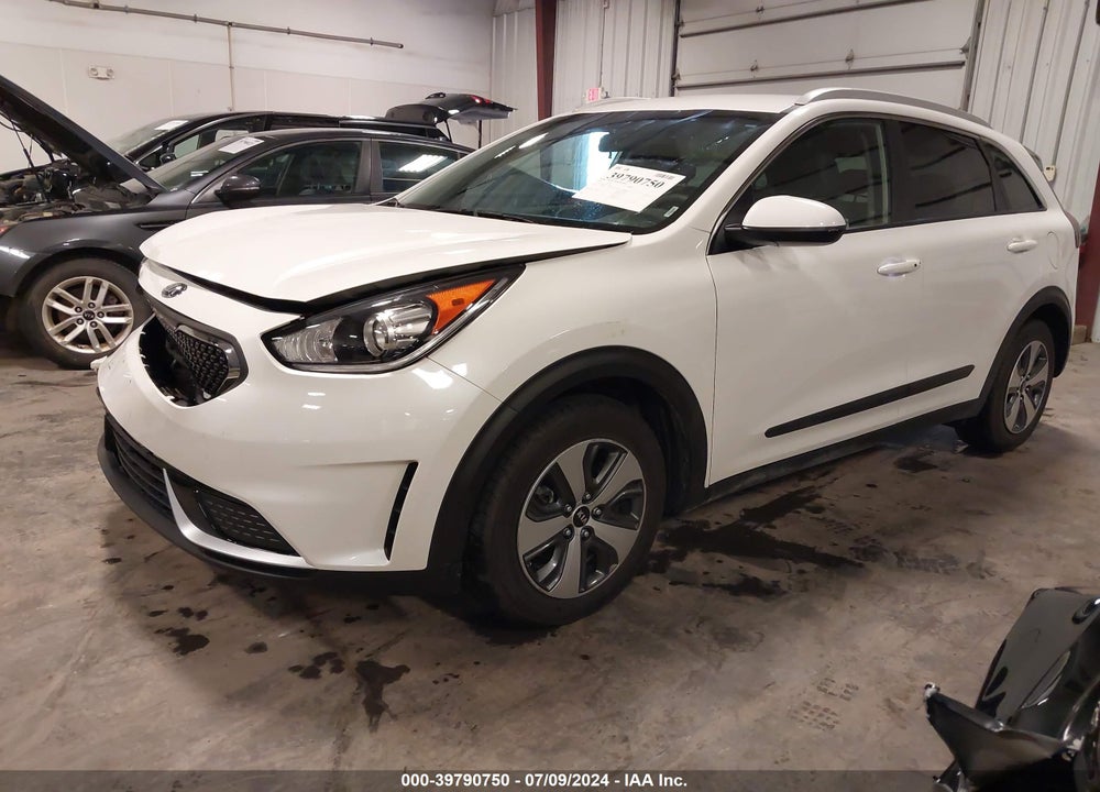 2018 KIA NIRO LX VIN: KNDCB3LCXJ5154122