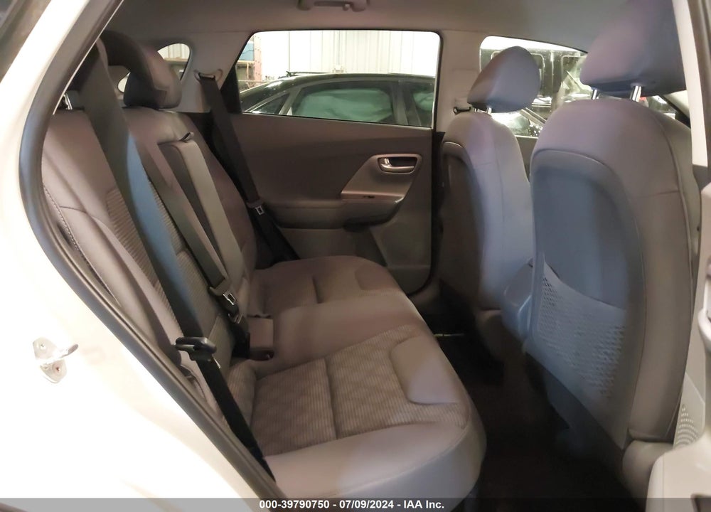 2018 KIA NIRO LX VIN: KNDCB3LCXJ5154122