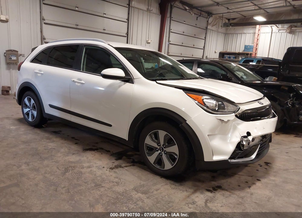 2018 KIA NIRO LX VIN: KNDCB3LCXJ5154122