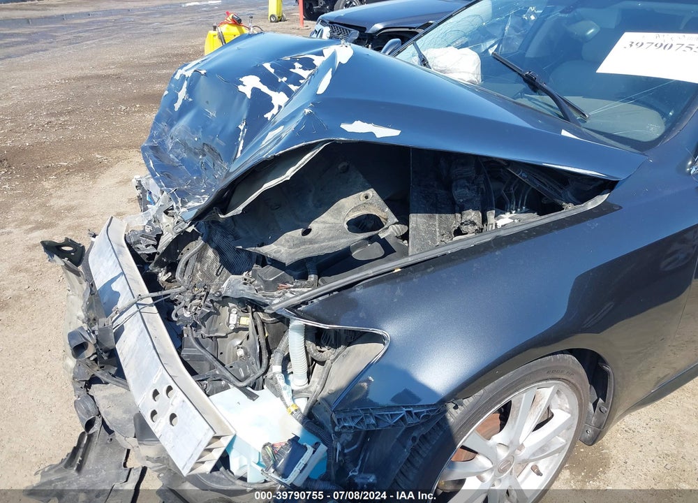 2007 LEXUS IS 250 VIN: JTHBK262775026856