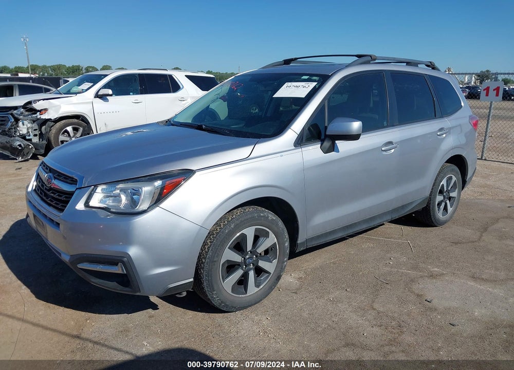 2017 SUBARU FORESTER PREMIUM VIN: JF2SJAEC8HH561706