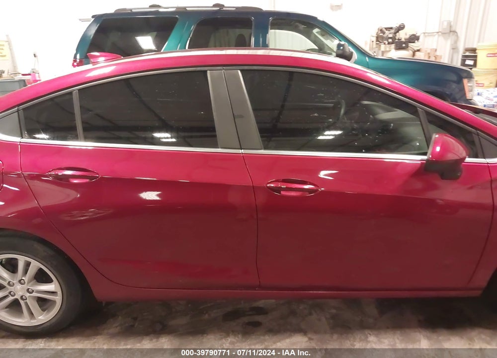 2017 CHEVROLET CRUZE LT AUTO VIN: 1G1BE5SM0H7198257