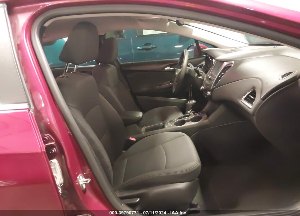 2017 CHEVROLET CRUZE LT AUTO VIN: 1G1BE5SM0H7198257