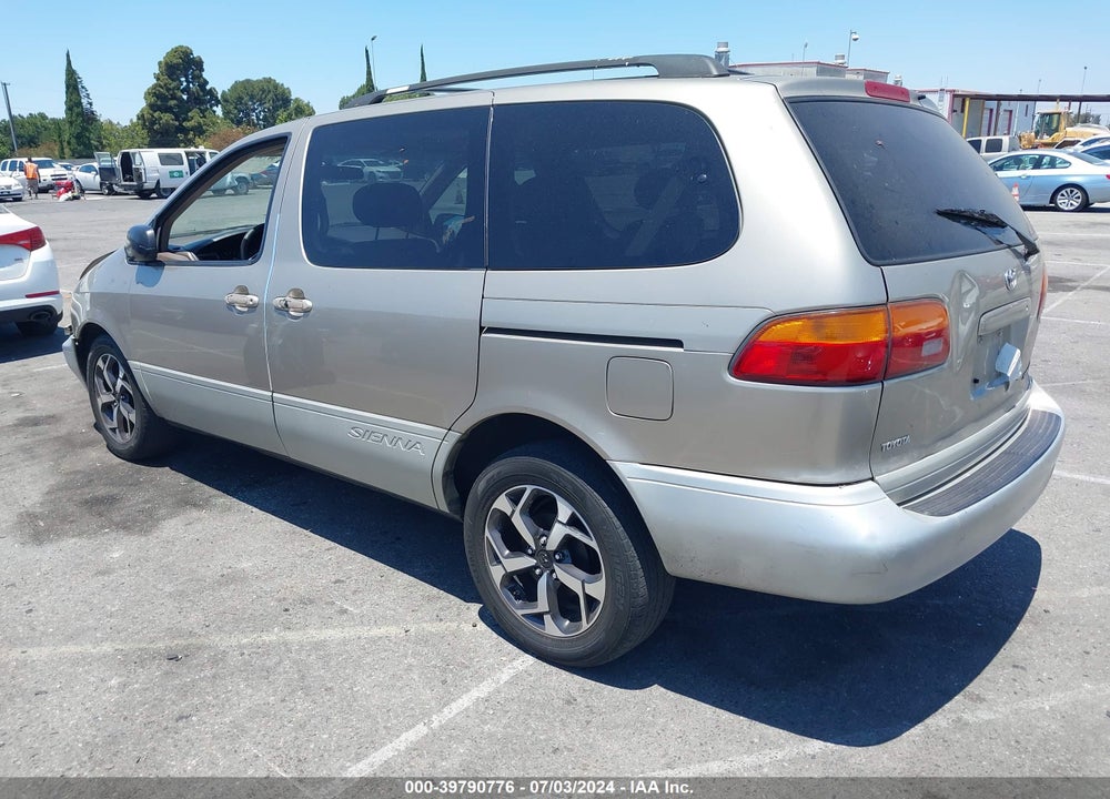 2000 TOYOTA SIENNA XLE VIN: 4T3ZF13C7YU309506