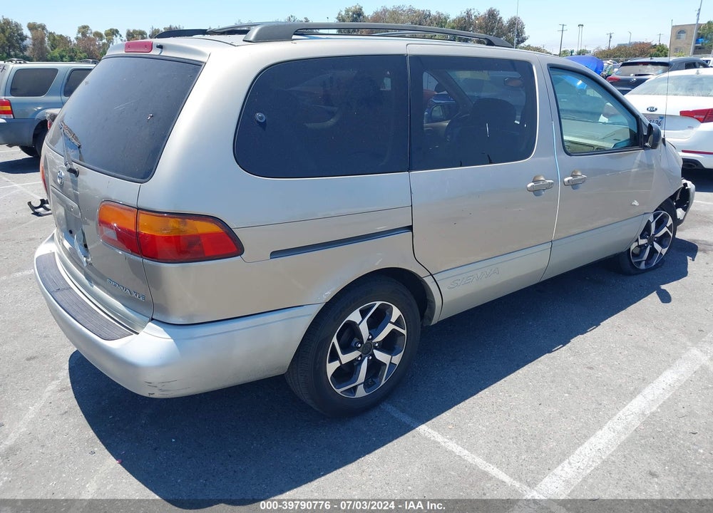 2000 TOYOTA SIENNA XLE VIN: 4T3ZF13C7YU309506