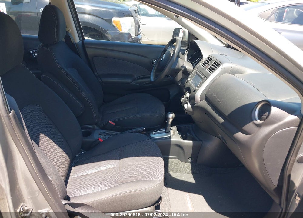 2014 NISSAN VERSA 1.6 SL VIN: 3N1CN7APXEL829254